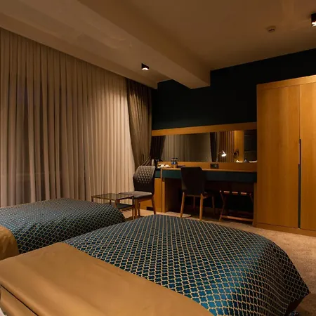 Hotel Joyana 3*
